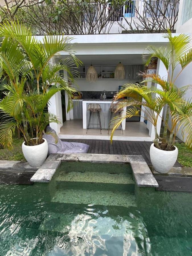 Villa Kalma Canggu Exterior photo